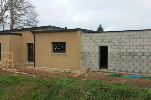 Neology Constructeur De Maison Lamballe Un Joli Plain Pied En Cours D Enduit